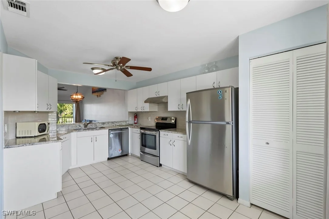 Photo of Unit 1108 at 121 Gabriel Circle