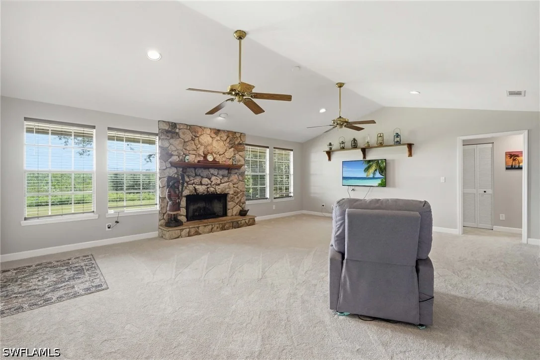 Photo of 17900 Devore Lane