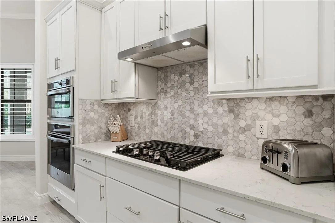 Photo of 2327 Somerset Place
