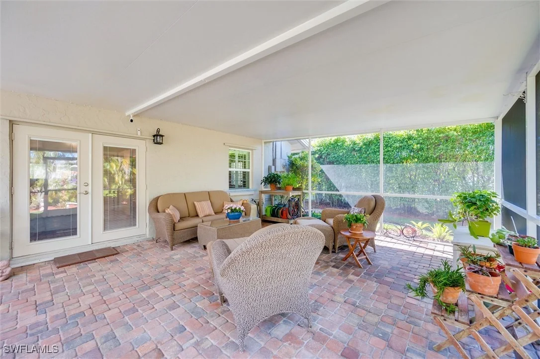 Photo of 715 96th Avenue N