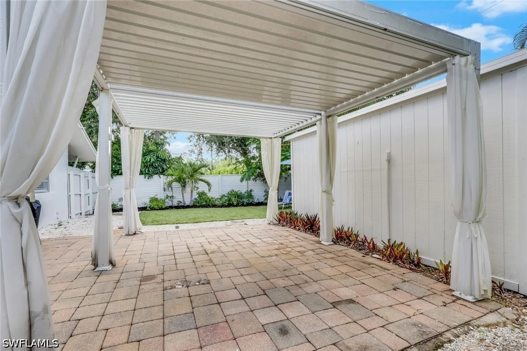 Photo of 862 95th Avenue N