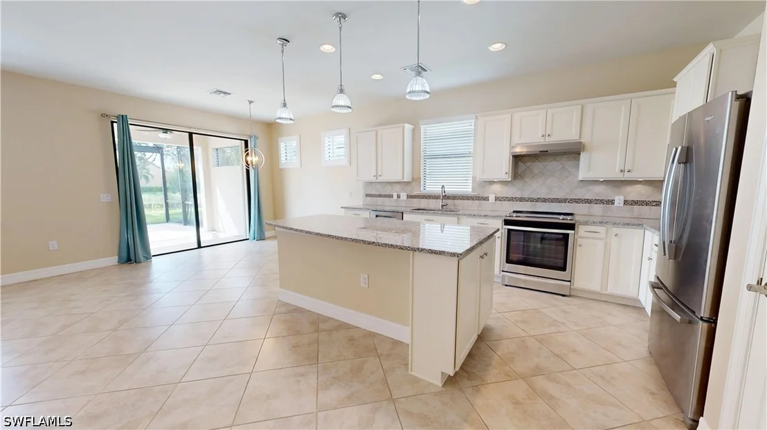 Photo of 6264 Victory Drive