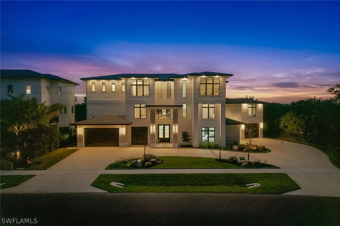 Photo of 598 Spinnaker Drive