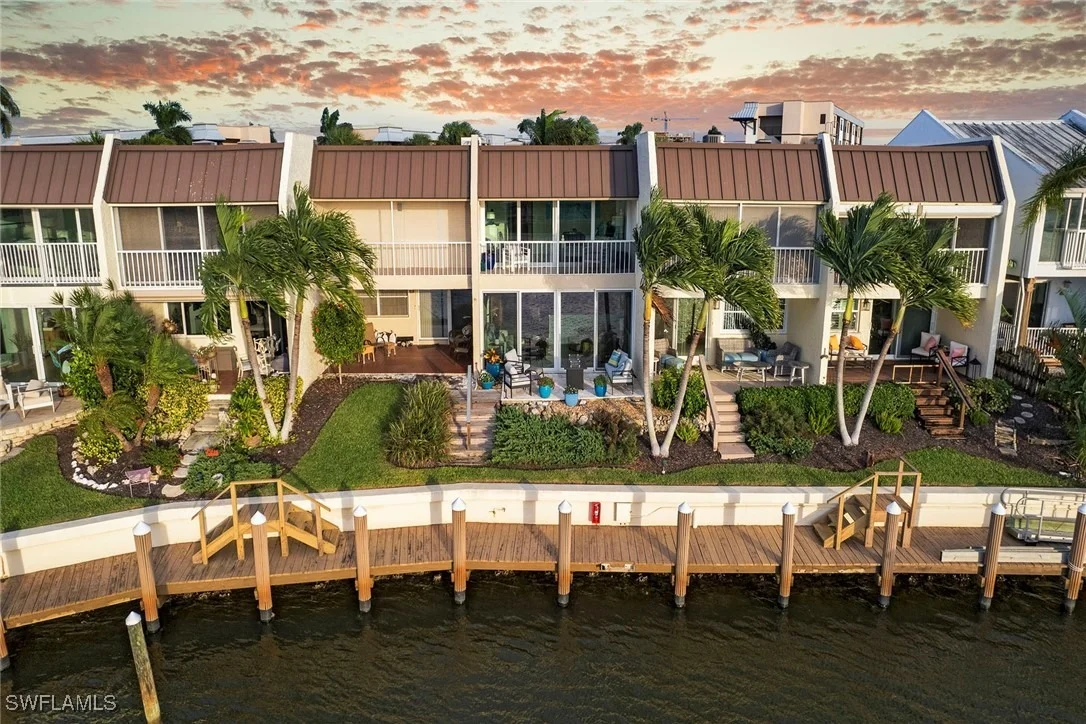 Photo of Unit 209 at 800 River Point Drive