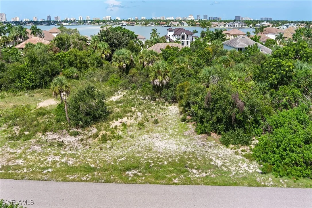Photo of 680 Inlet Drive