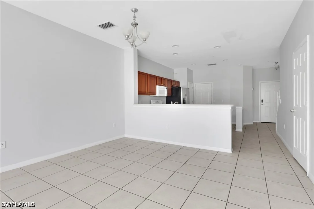 Photo of Unit 108 at 937 Hampton Circle