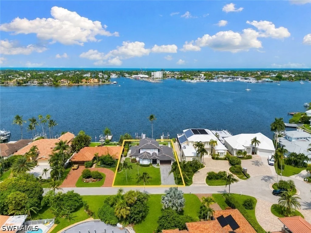 Photo of 1535 Dolphin Lane