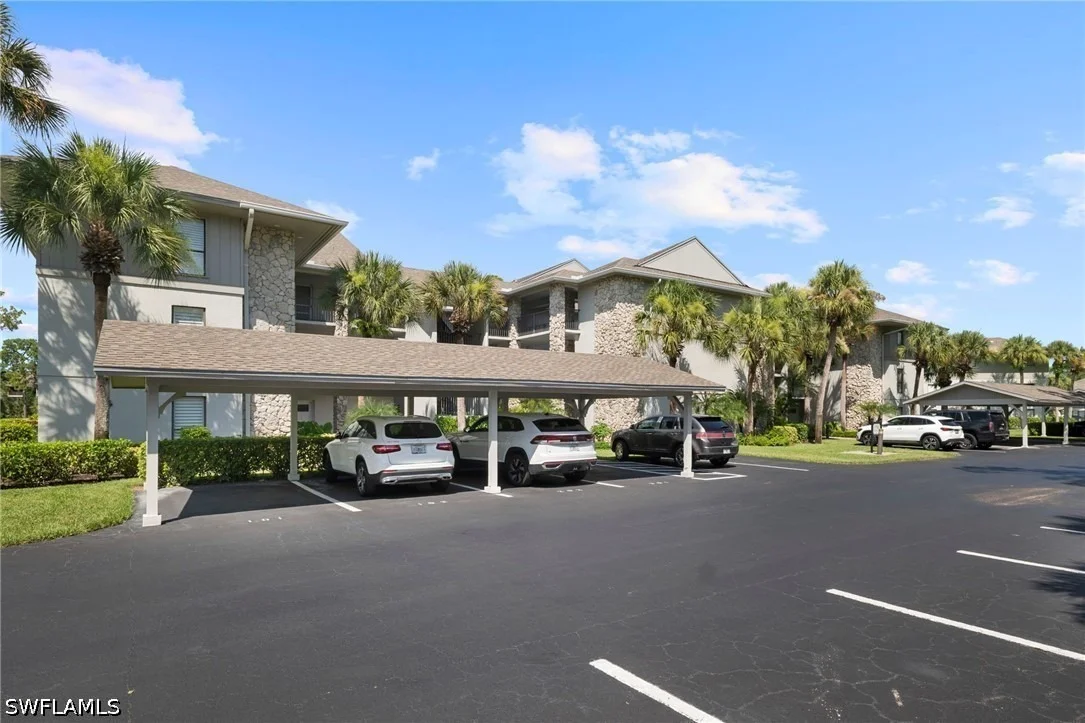 Photo of Unit 202 at 758 Eagle Creek Drive
