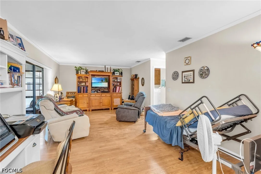 Photo of 1210 Riverbend Drive