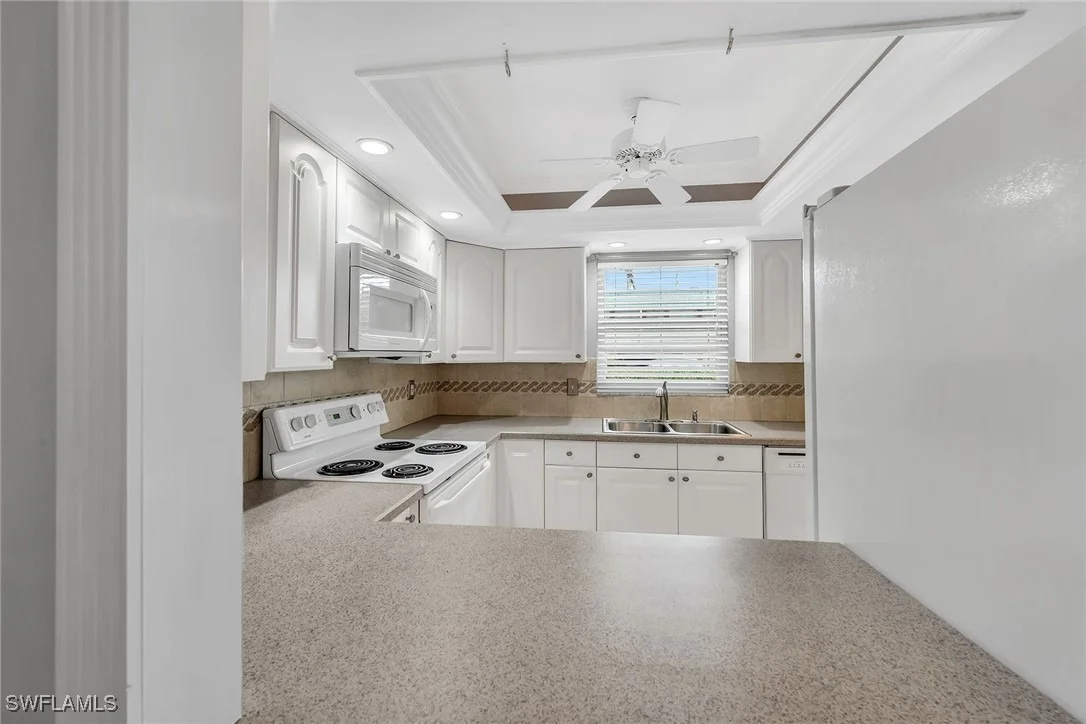 Photo of Unit 3B at 200 Valley Stream Drive