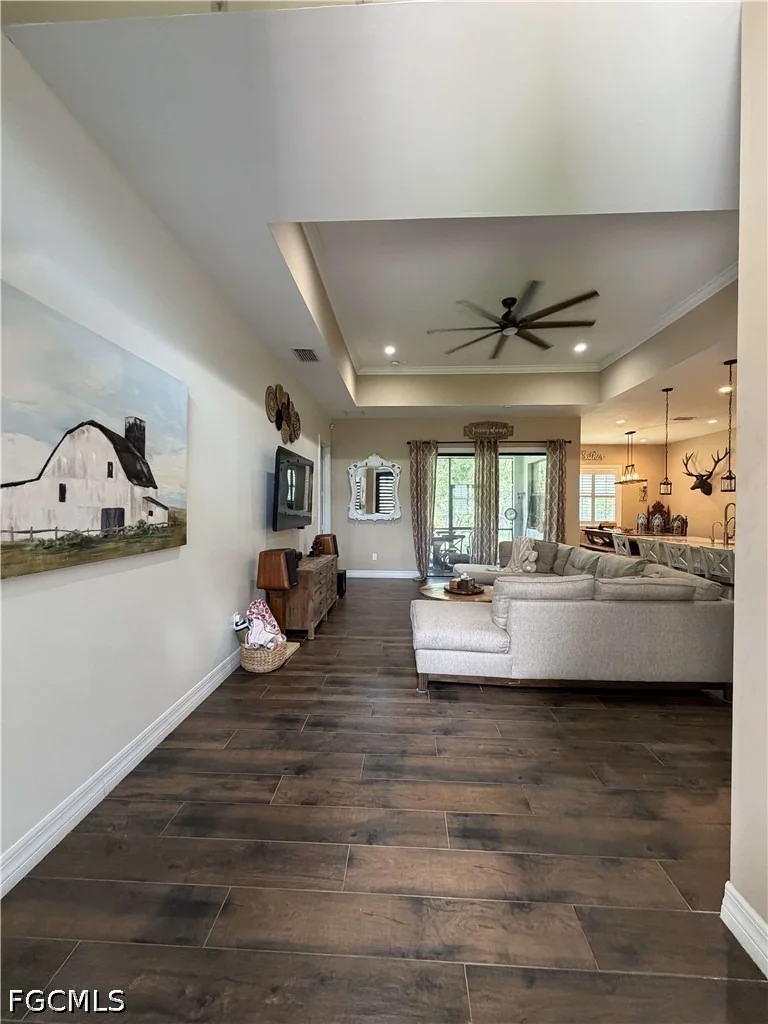 Photo of 190 2nd Street SE