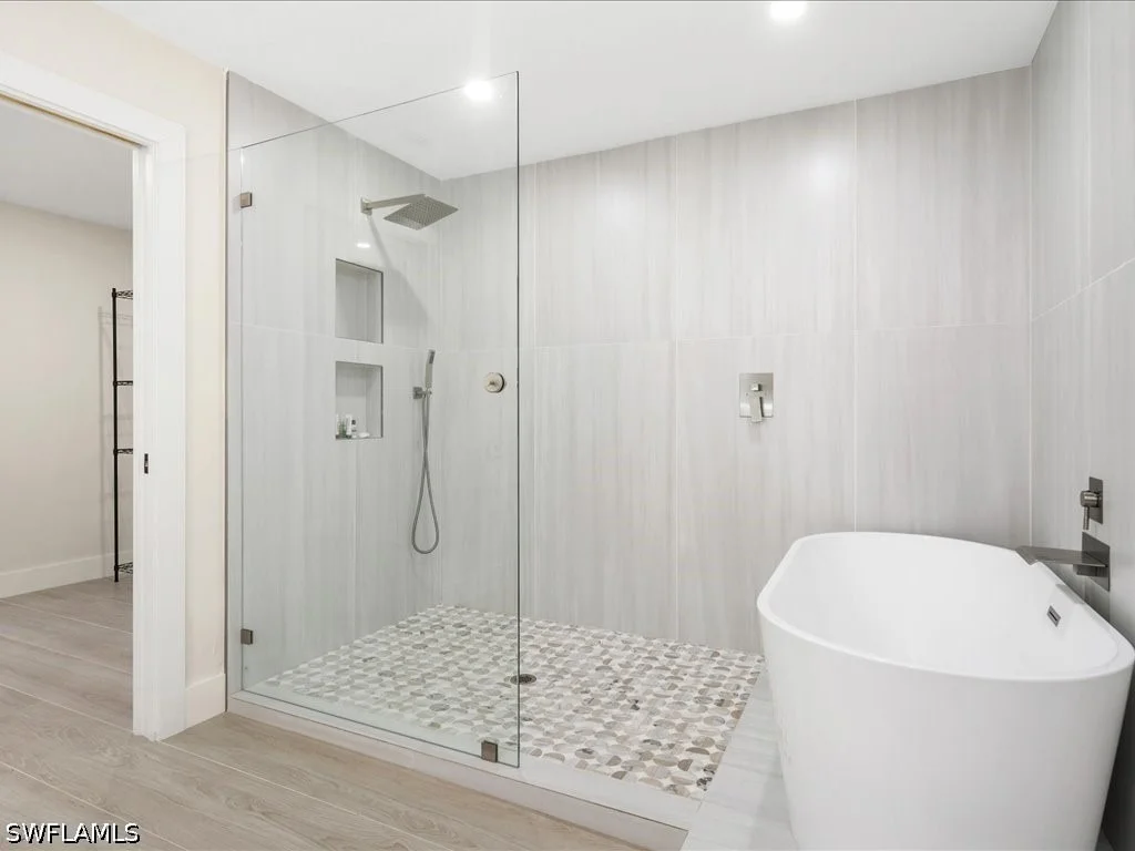 Photo of 6800 Bottlebrush Lane