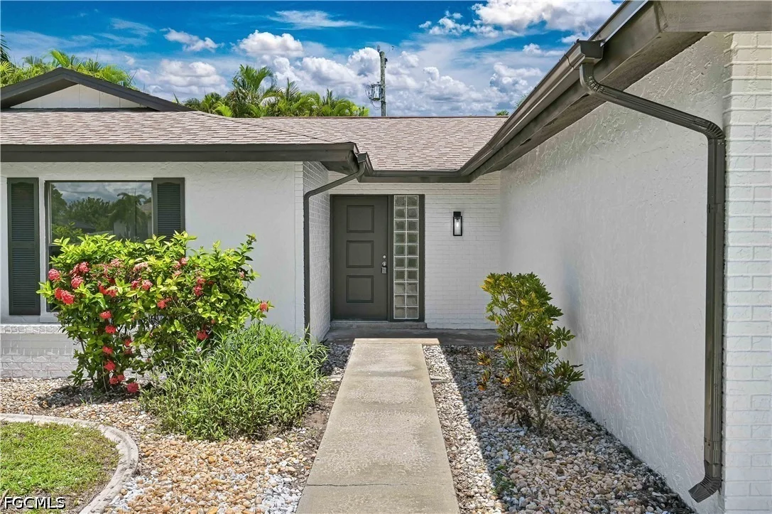 Photo of 3735 SE 3rd Place