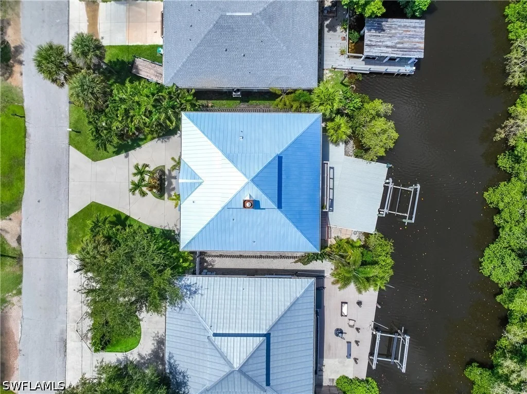 Photo of 2958 Poplar Street