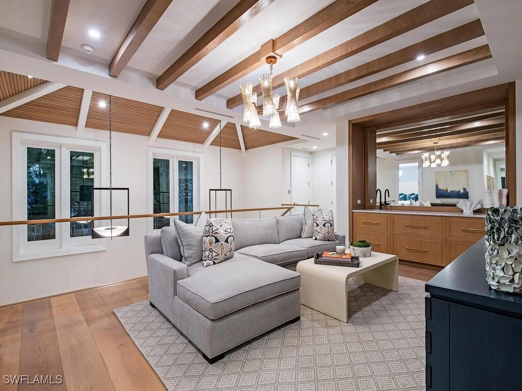 Photo of 1795 Gordon Drive