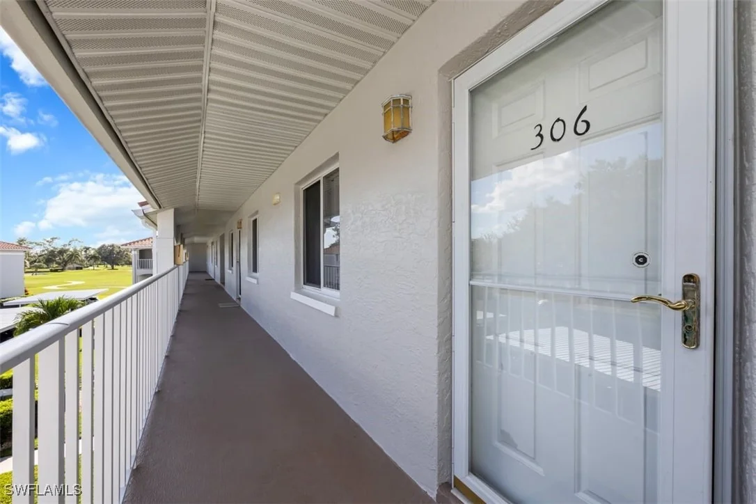 Photo of Unit B306 at 5965 Bloomfield Circle