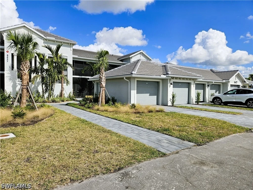 Photo of Unit 2825 at 5427 Double Eagle Circle