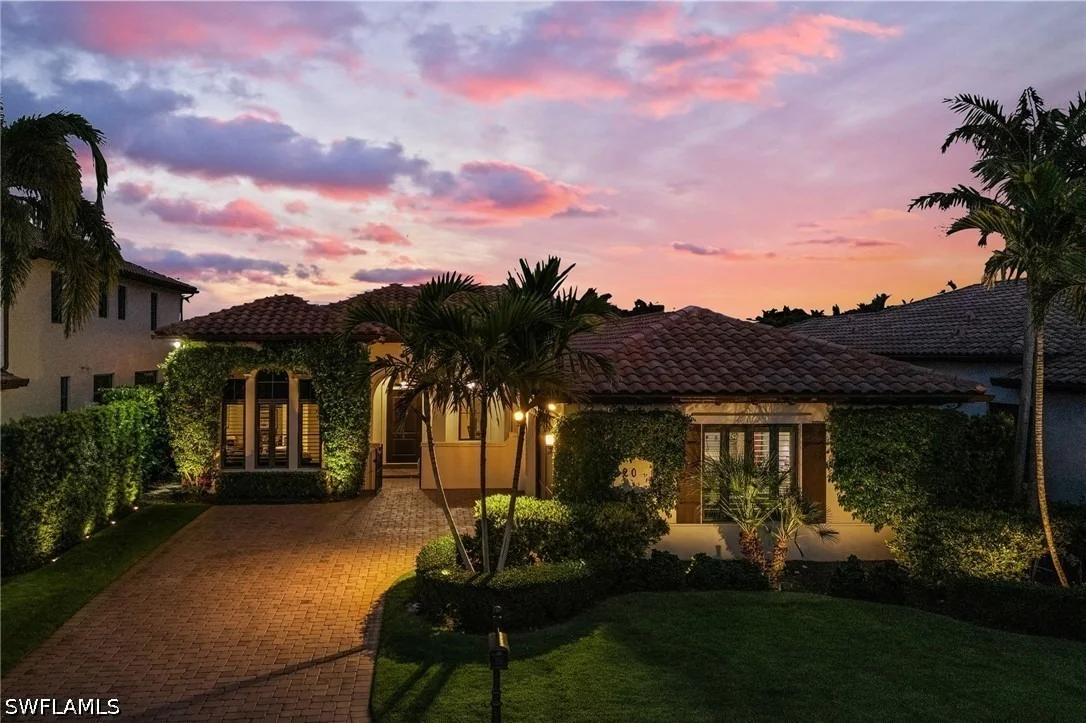 Photo of 2220 Residence Circle
