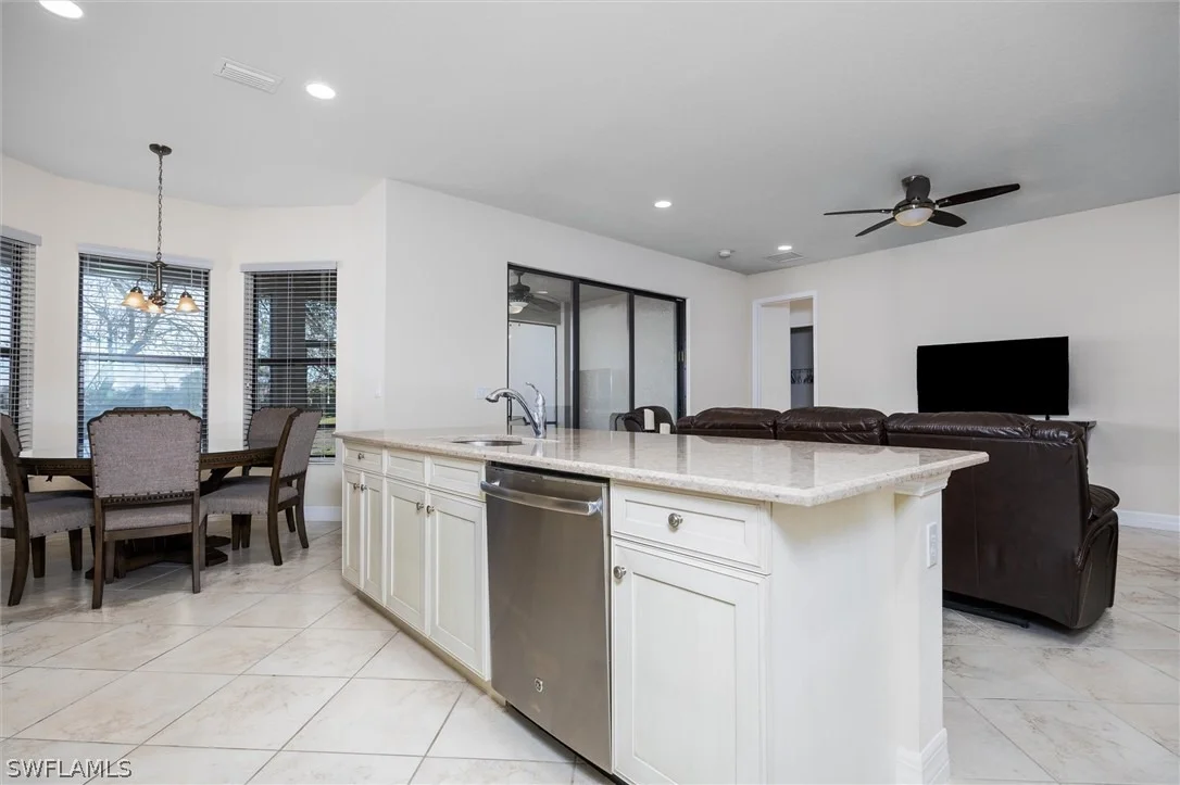 Photo of 3296 Pacific Drive