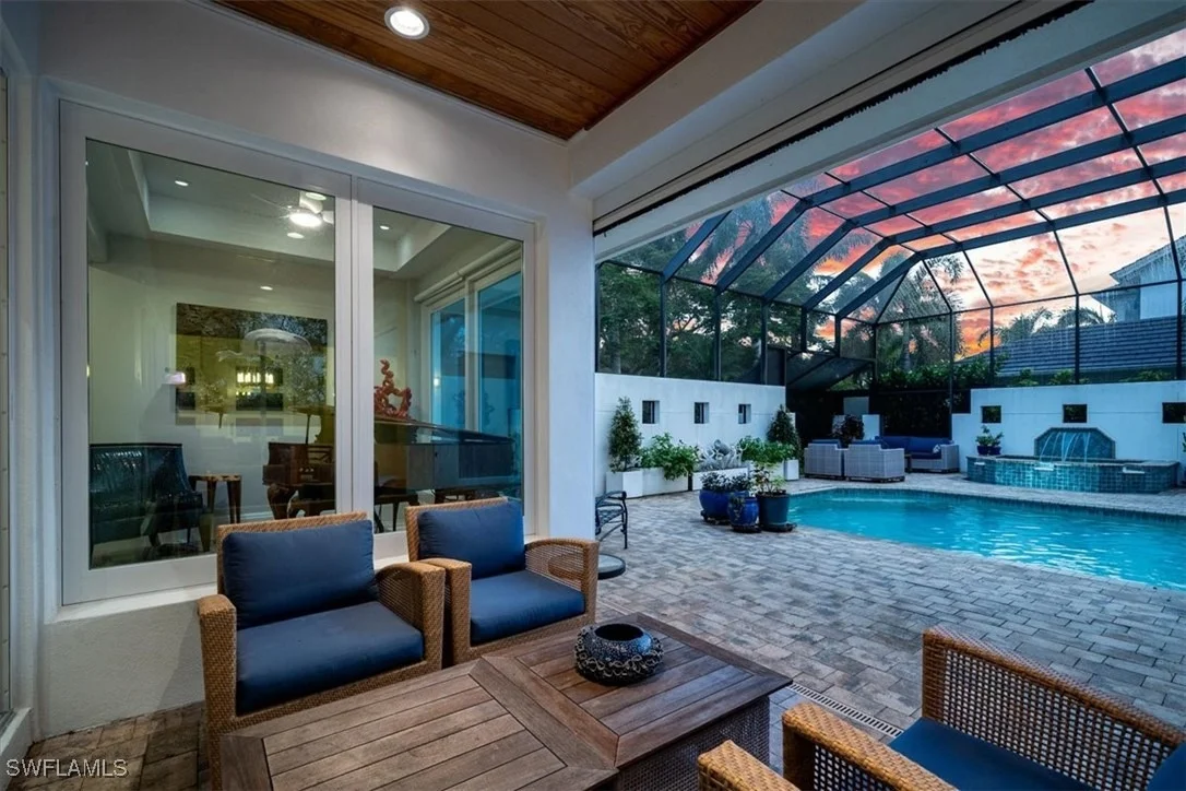 Photo of 367 5th Avenue N