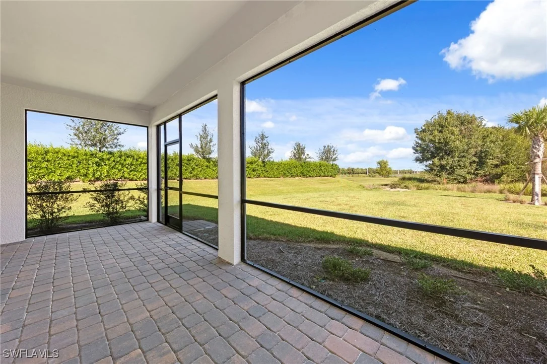 Photo of 42051 Edgewater Drive