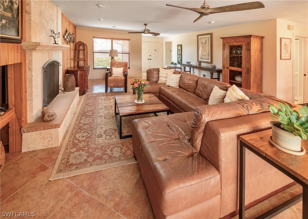 Photo of 427 Torrey Pines Point