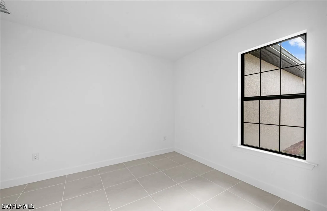 Photo of 17032 Bishop Boulevard