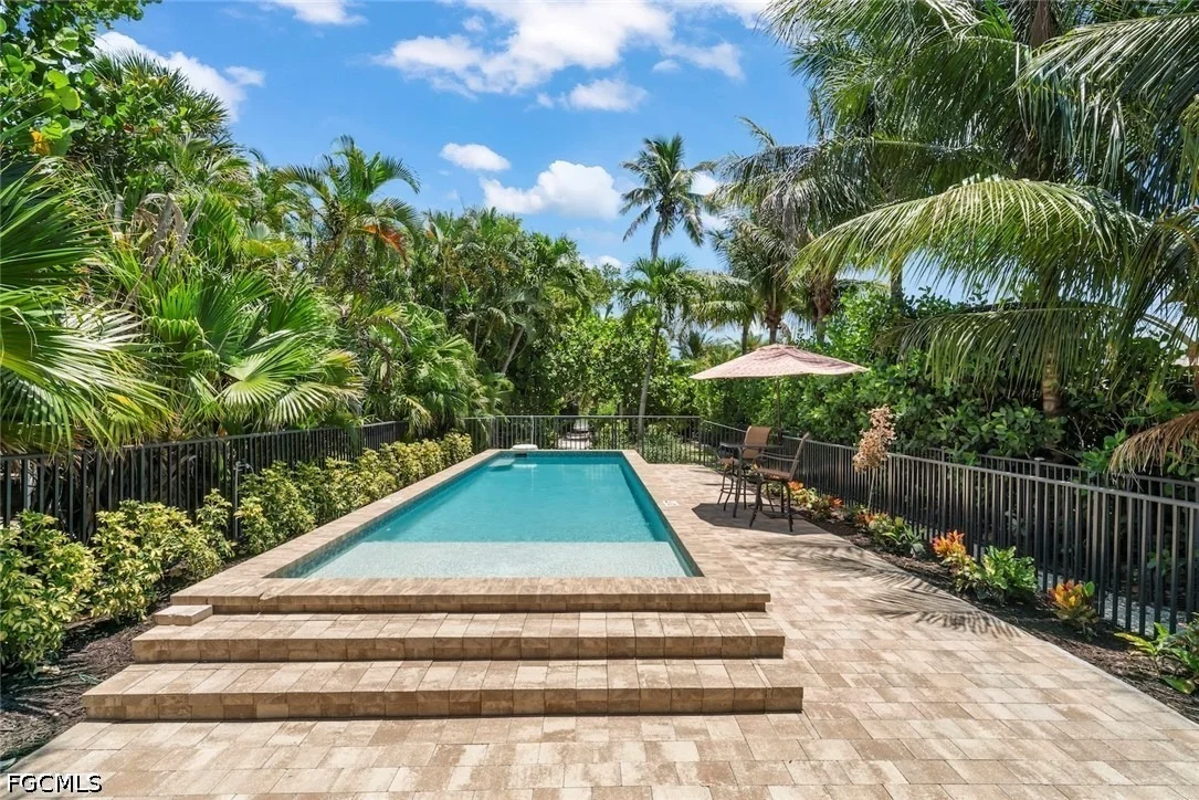 Photo of 16785 Captiva Drive