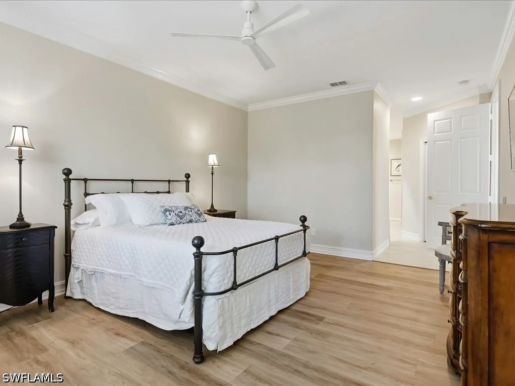 Photo of Unit 101 at 905 Carrick Bend Circle
