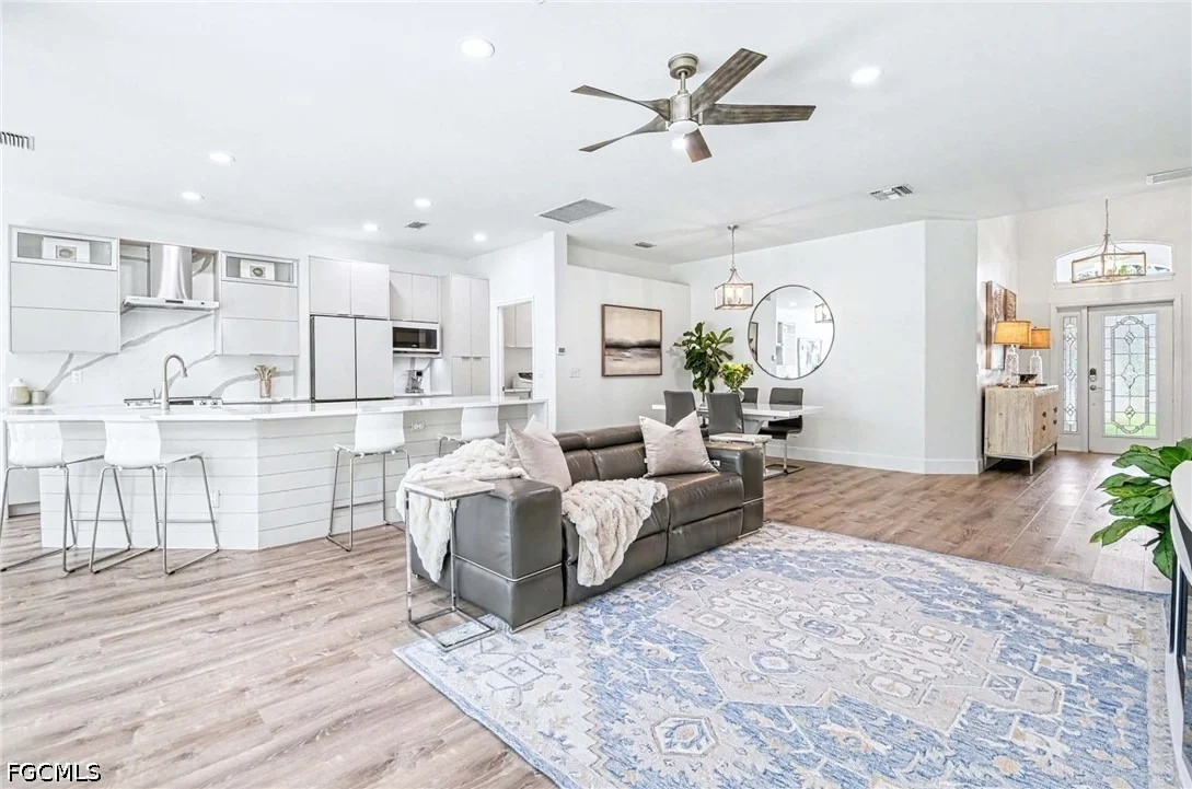 Photo of 8324 Laurel Lakes Boulevard