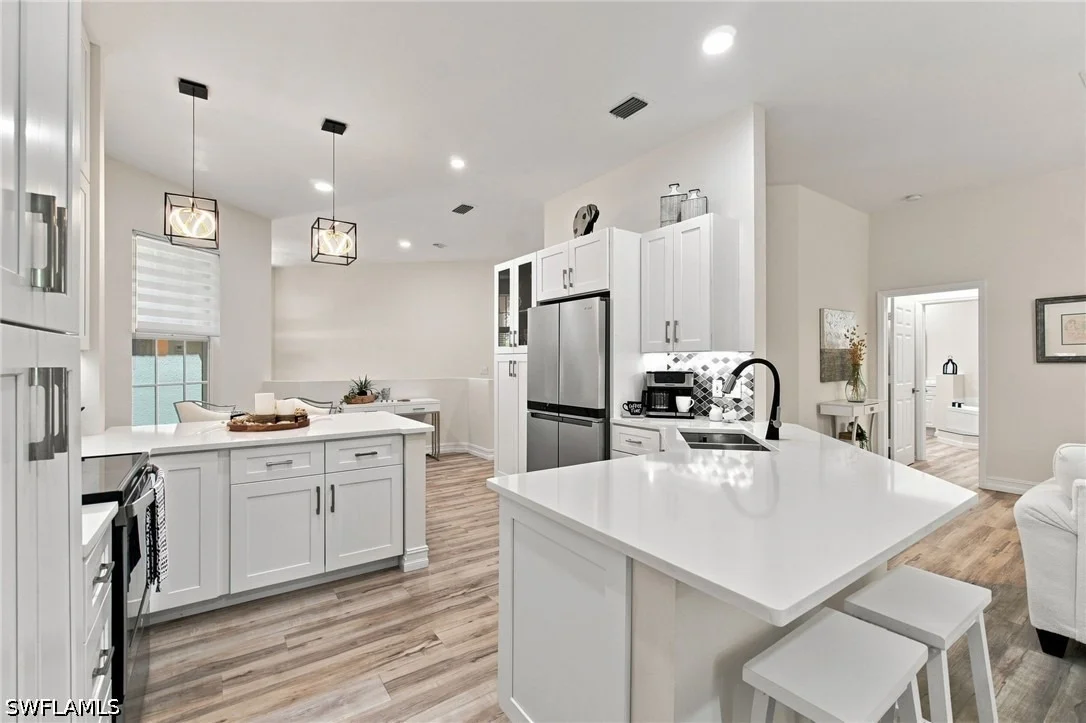 Photo of Unit 202 at 901 Egrets Run