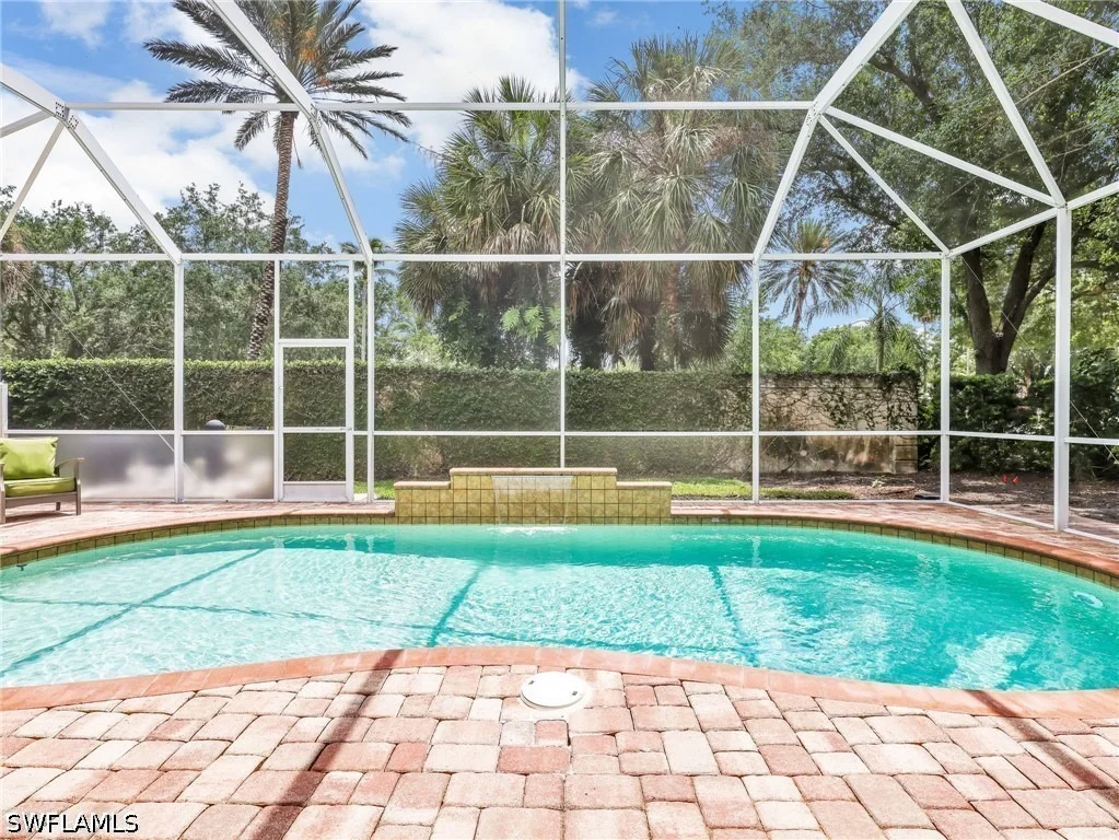 Photo of 5902 Bermuda Lane