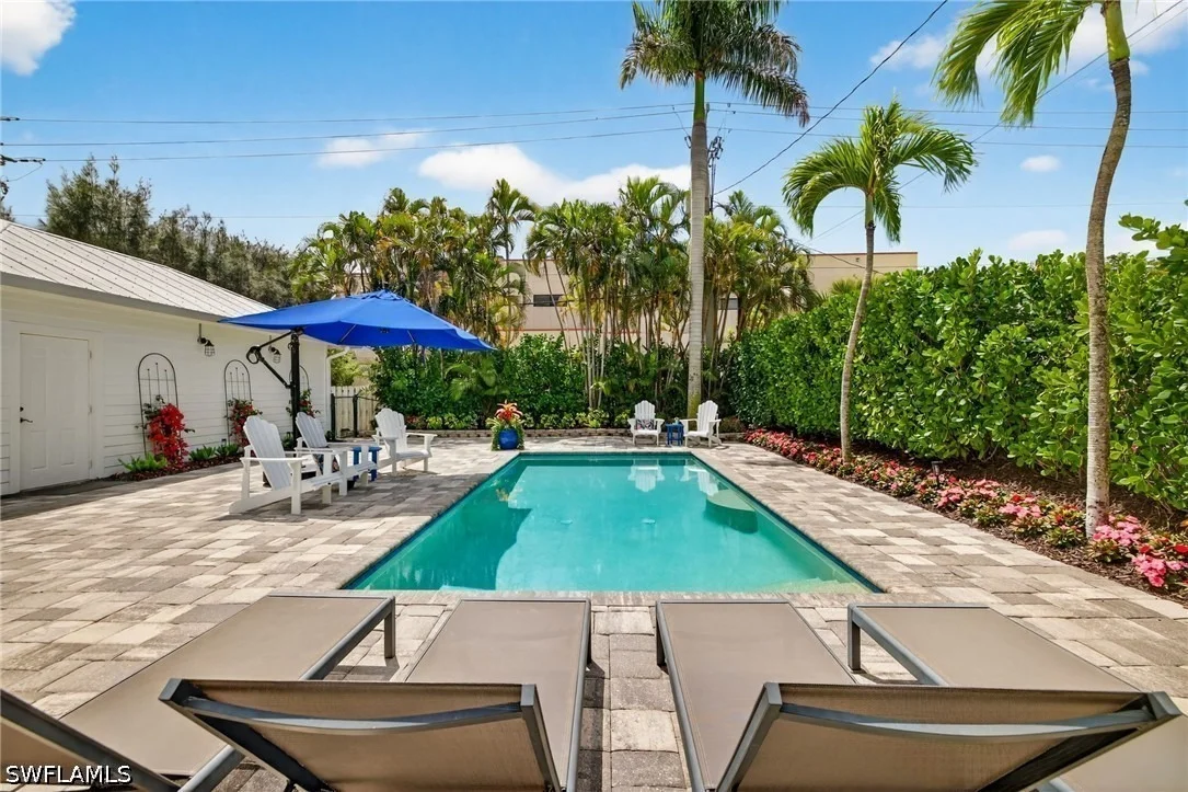 Photo of 740 5th Avenue N