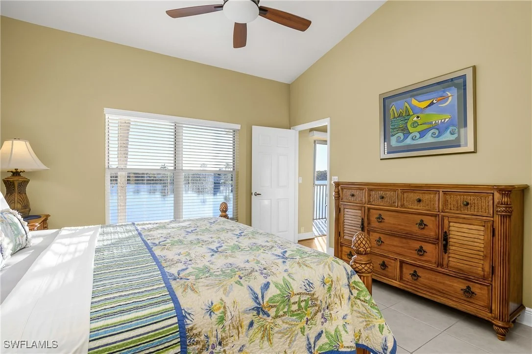 Photo of Unit 202 at 541 Windsor Square