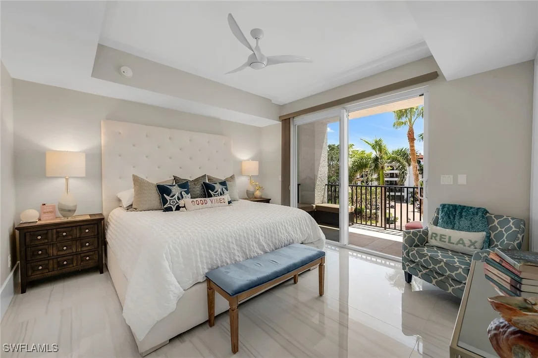 Photo of Unit 306 at 700 La Peninsula Boulevard