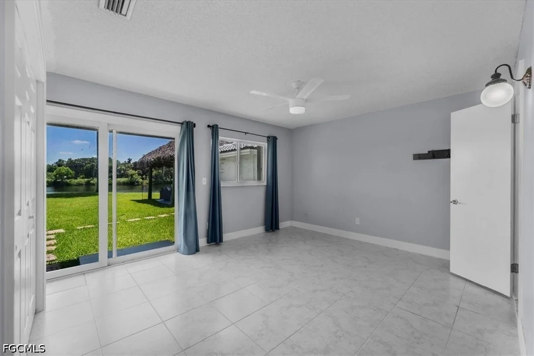 Photo of 3233 Shell Lane