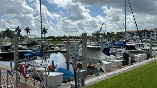 Photo of 801 River Point Drive
