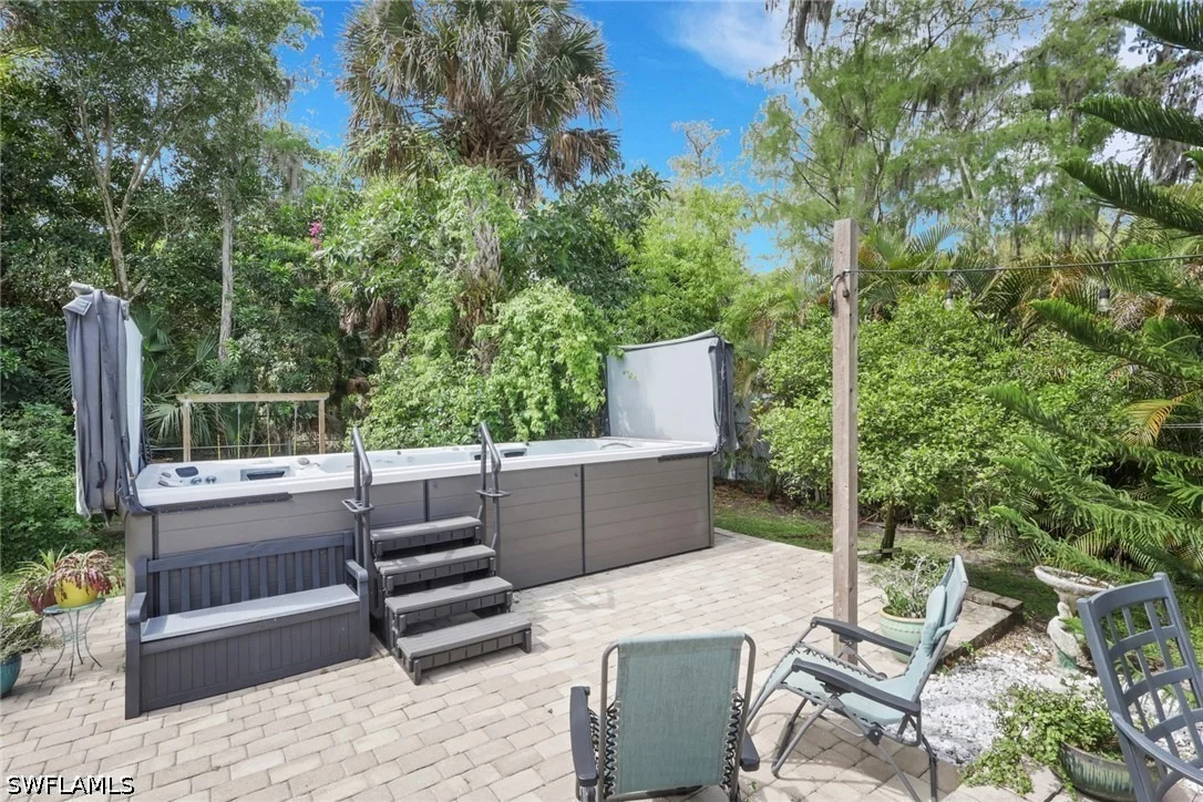 Photo of 5810 Lancewood Way