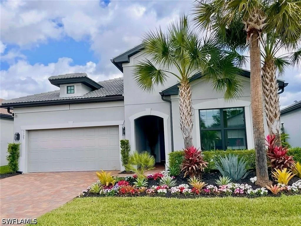 Photo of 9729 Everglades Drive