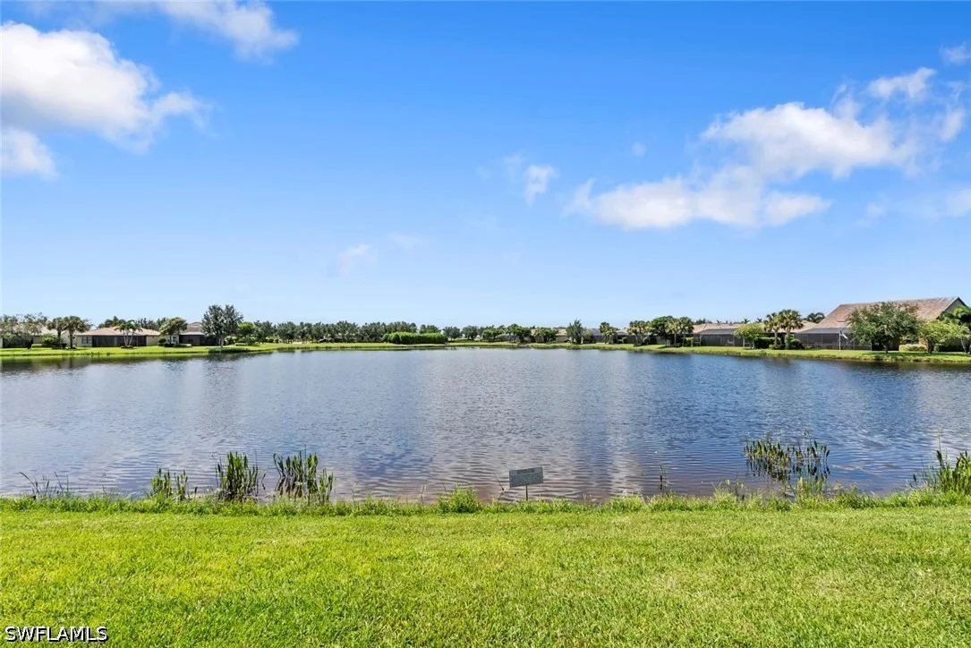 Photo of 6244 Victory Drive