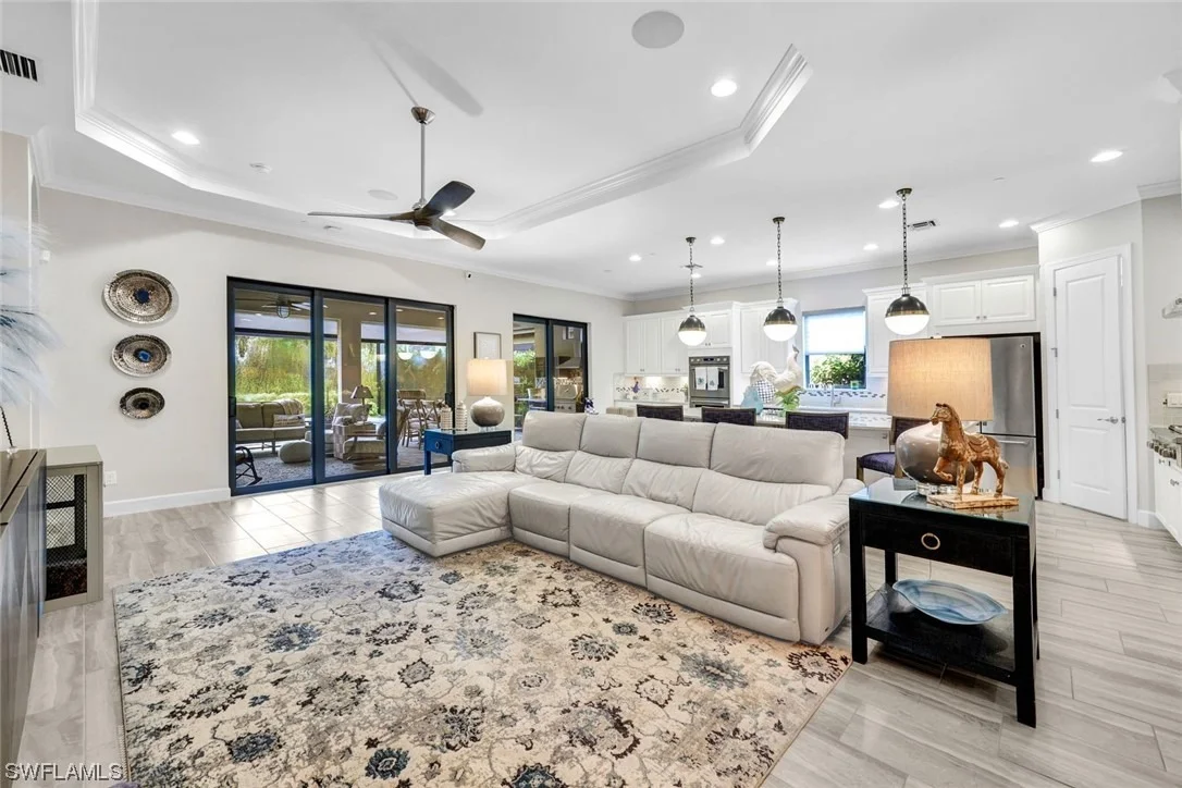 Photo of 10163 Coconut Road