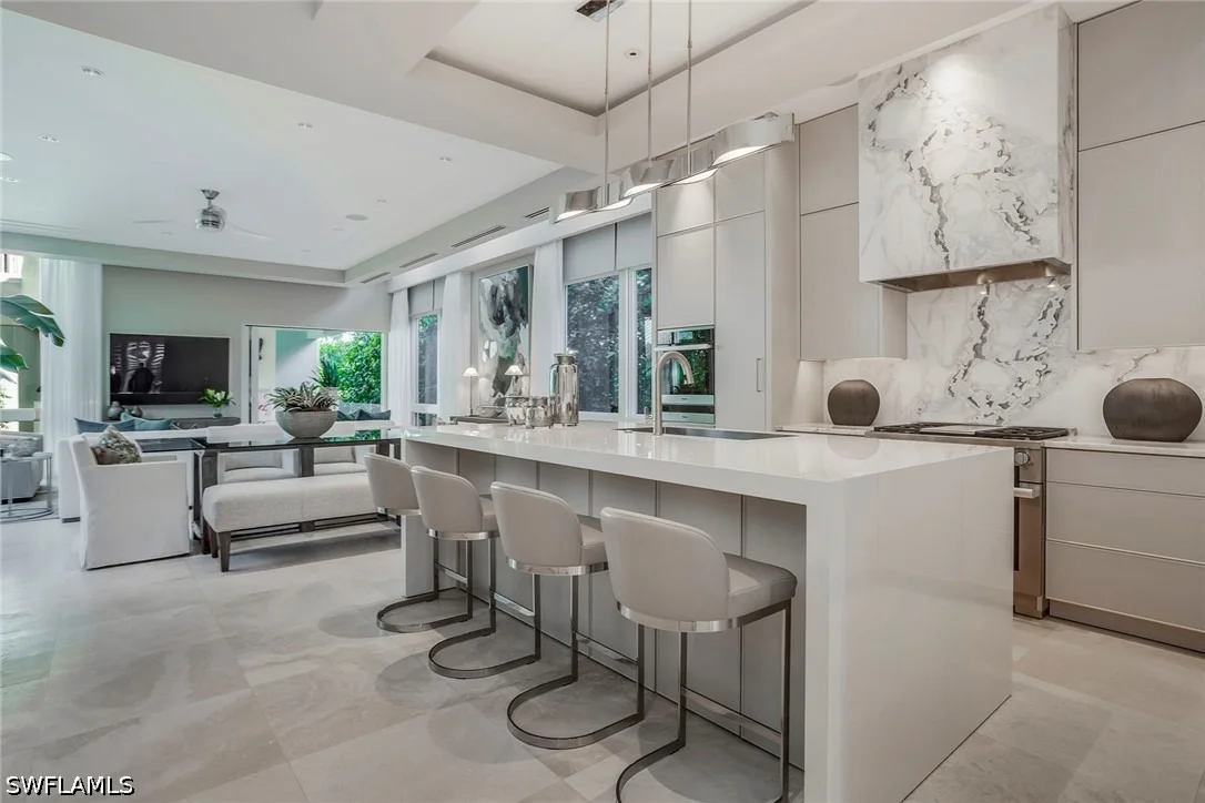 Photo of 32 6th Street S