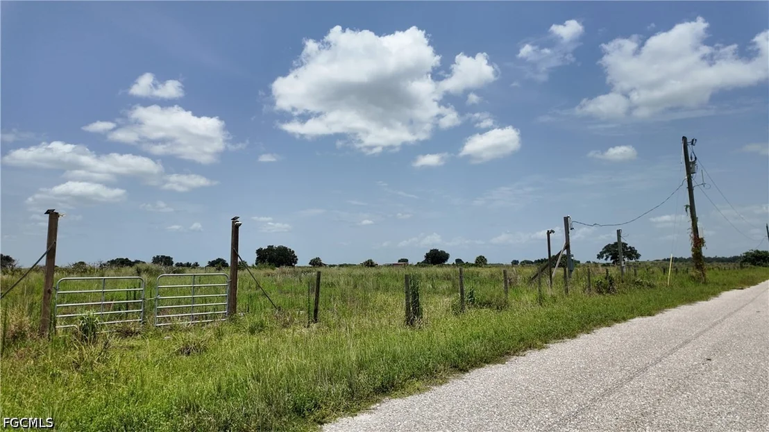 Photo of 2001/2011 Graham Road