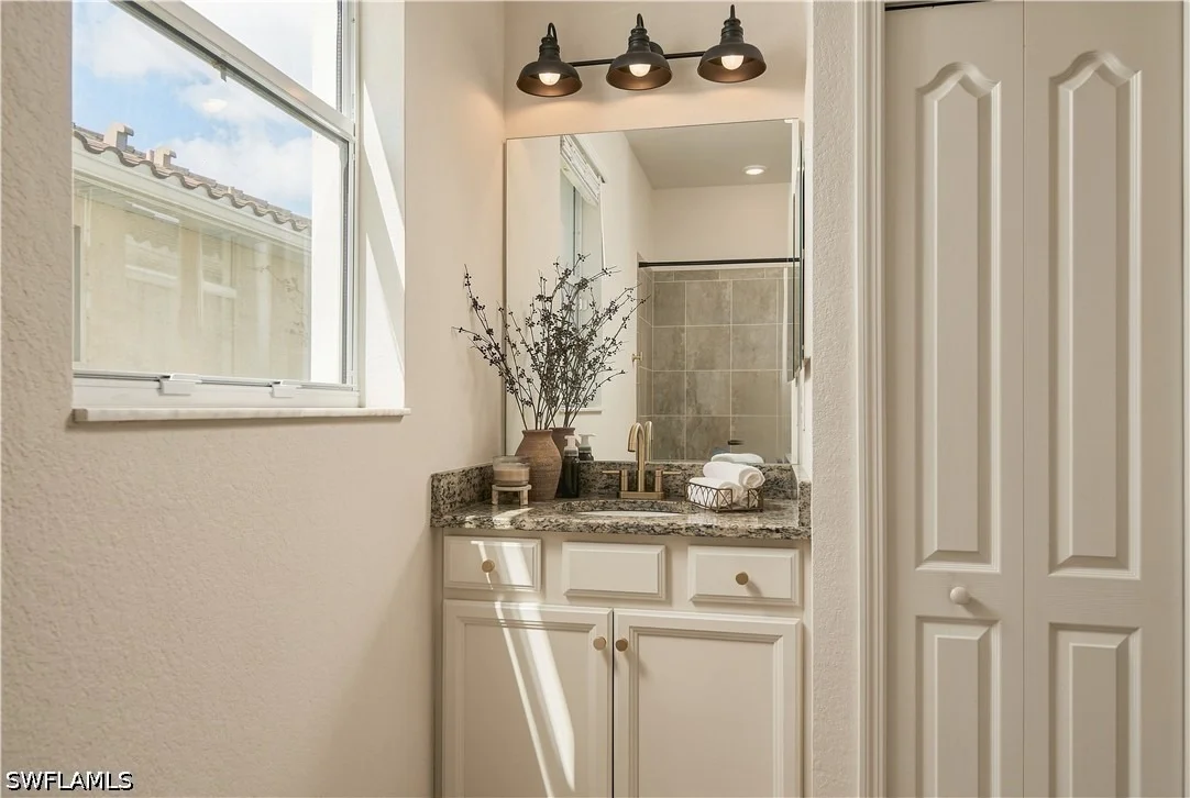 Photo of 2109 Clementine Street