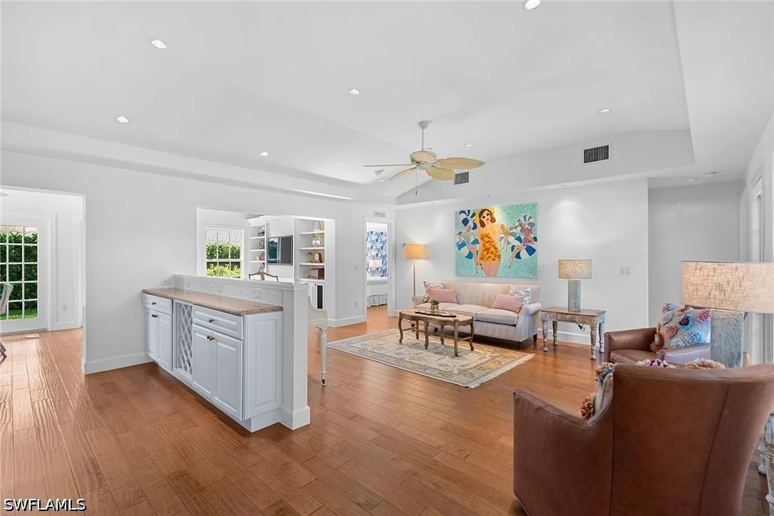 Photo of 444 3rd Street N