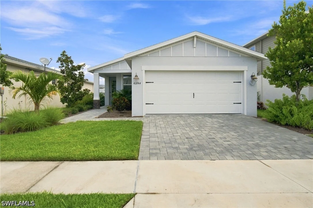Photo of 43744 Cattleman Drive