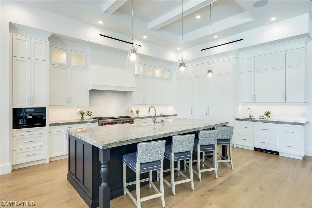 Photo of 730 Harbour Drive