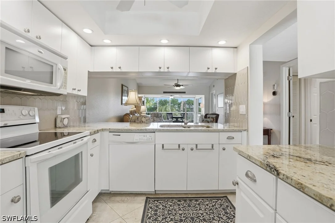 Photo of Unit 309 at 4111 Lorene Drive