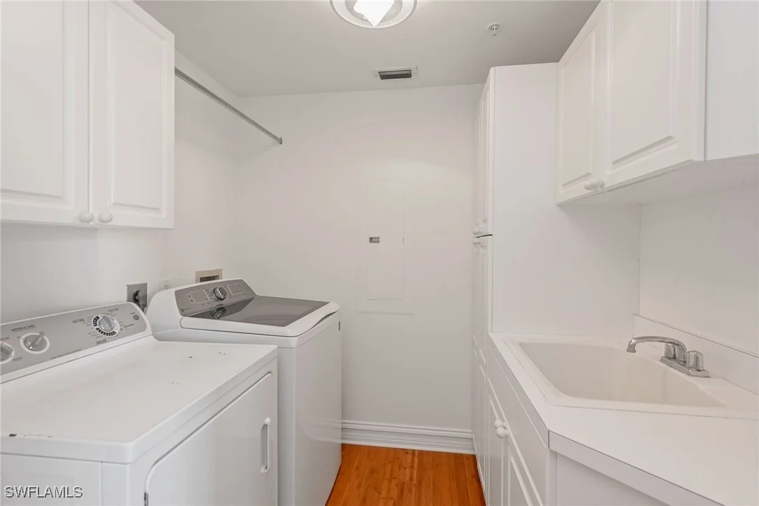 Photo of Unit 1606 at 60 Seagate Drive