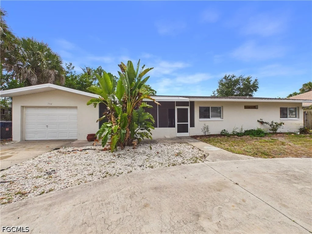 Photo of 794 Hydrangea Drive